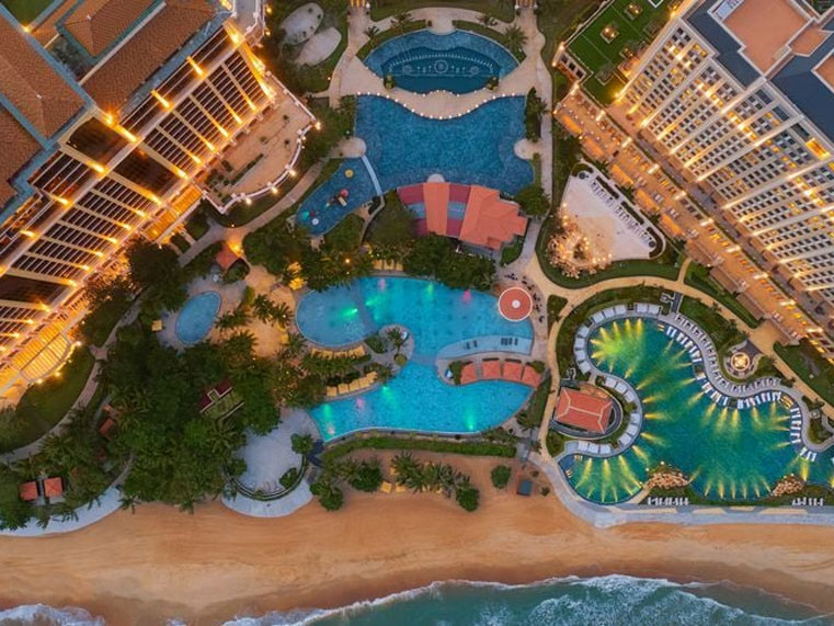 Holiday Inn Resort Ho Tram Beach 5 Sao: Ưu Đãi Half Board Trọn Gói Chỉ Từ 3.100.000 VNĐ