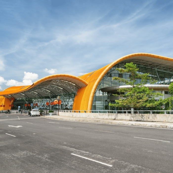 Sân bay Liên Khương