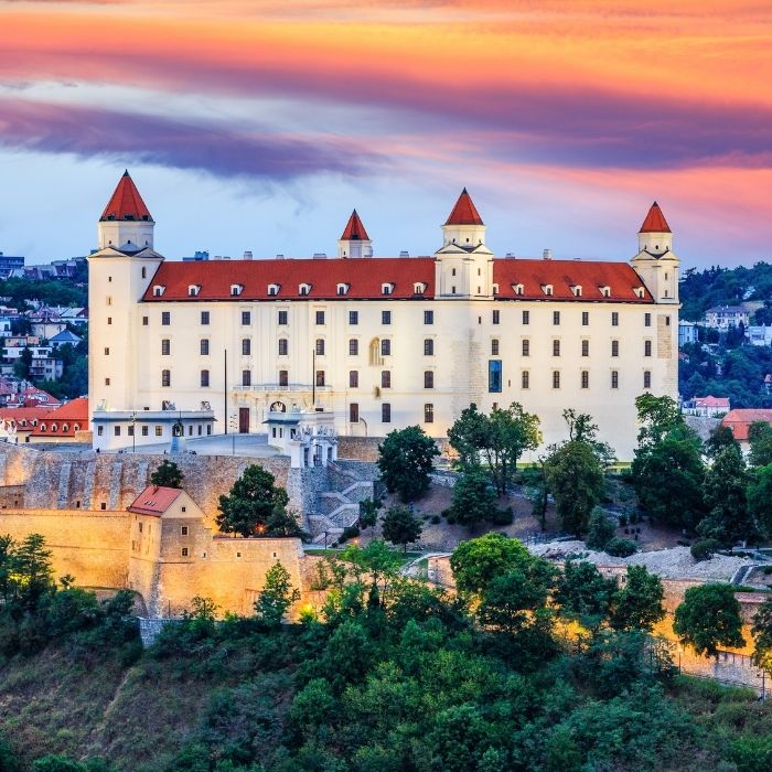 Lâu đài Bratislava