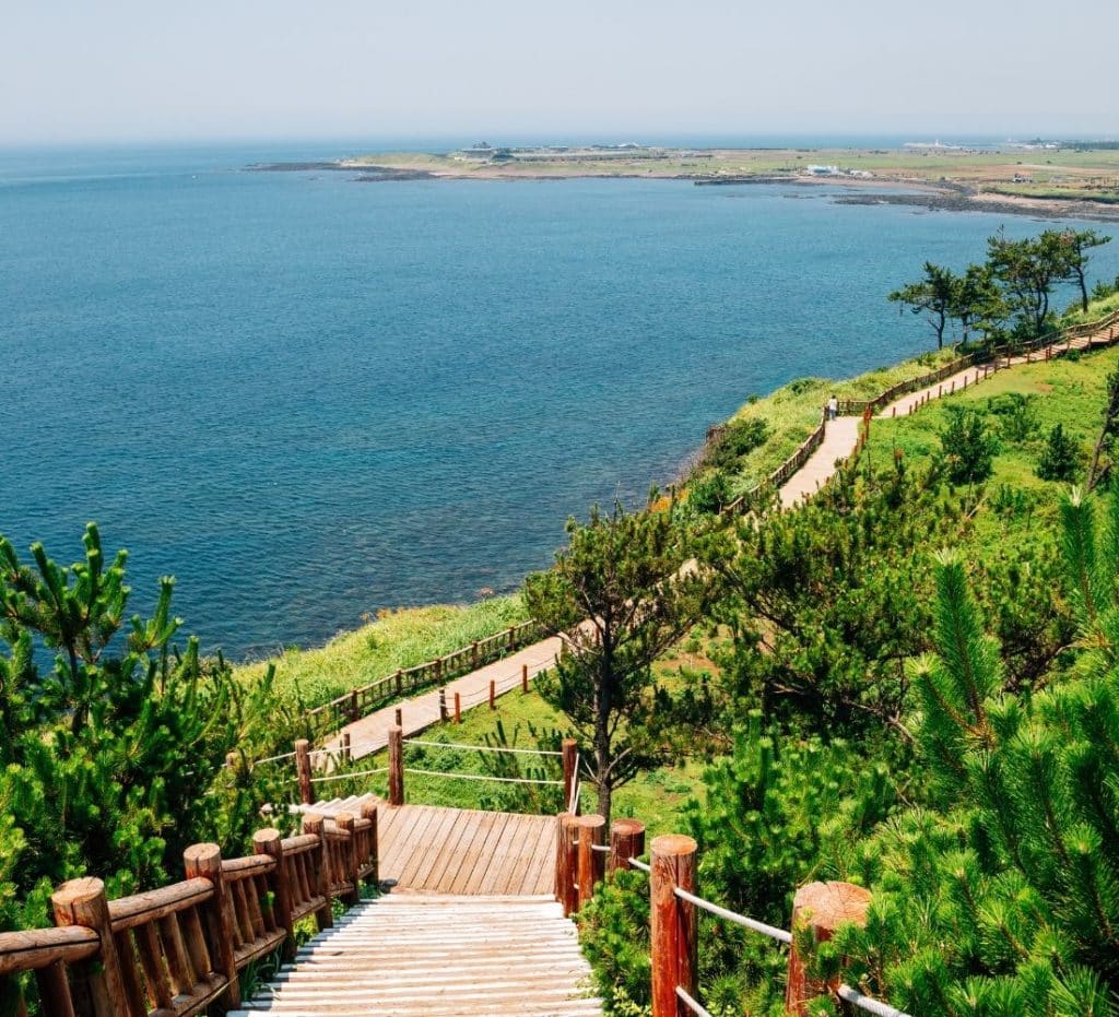 Núi Songaksan và Đường mòn Ollie