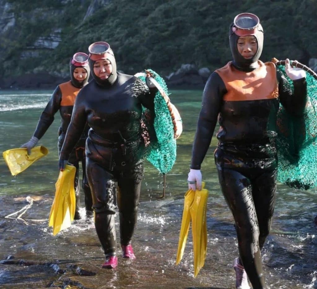 Nữ thợ lặn Haenyeo ở Jeju
