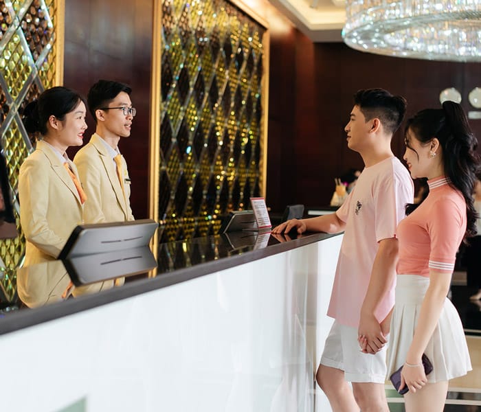 Tận hưởng kỳ nghỉ trọn vẹn tại Royal Halong Hotel