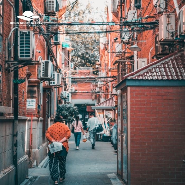 Những căn nhà liền kề 2 - 3 tầng mang phong cách kiến trúc lai giữa Đông - Tây