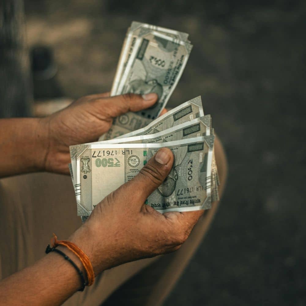 Đồng tiền: Nepal Rupee (NPR/Rs)