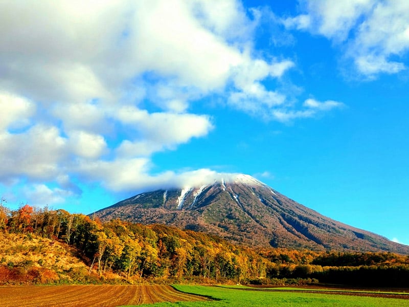 Núi Yotei