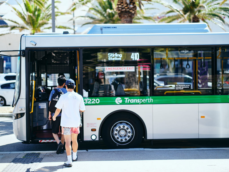 Transperth đã chuyển sang áp dụng mức giá đồng hạng cho toàn mạng lưới